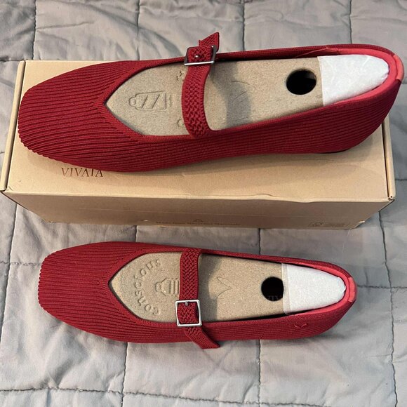 Vivaia Margot Mary-Jane Women's 8 US 39EUR Ruby Red New With Box - Picture 3 of 5